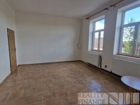 Nabízíme k pronájmu krásný byt 2+1 v Kozolupech u Plzně.
